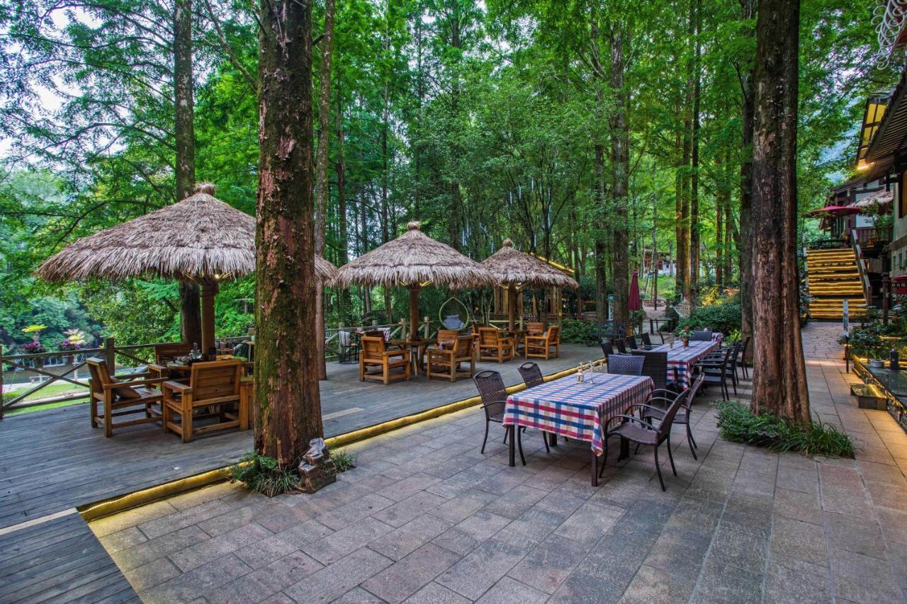 Wuyi Mountain Ancient Street Forest Living England Time Inn 武夷山 外观 照片